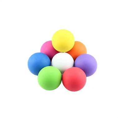 구멍이 있는 고무공